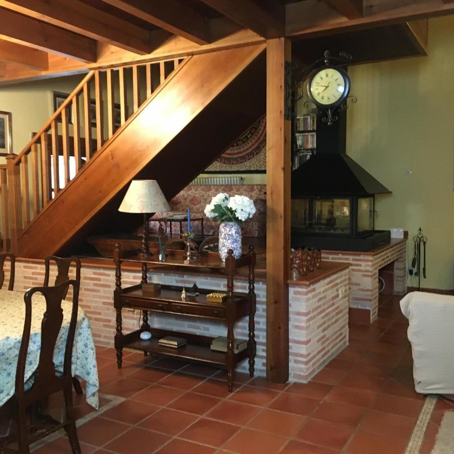 Maison d'hôtes Casa Roble à Almenara de Tormes Extérieur photo