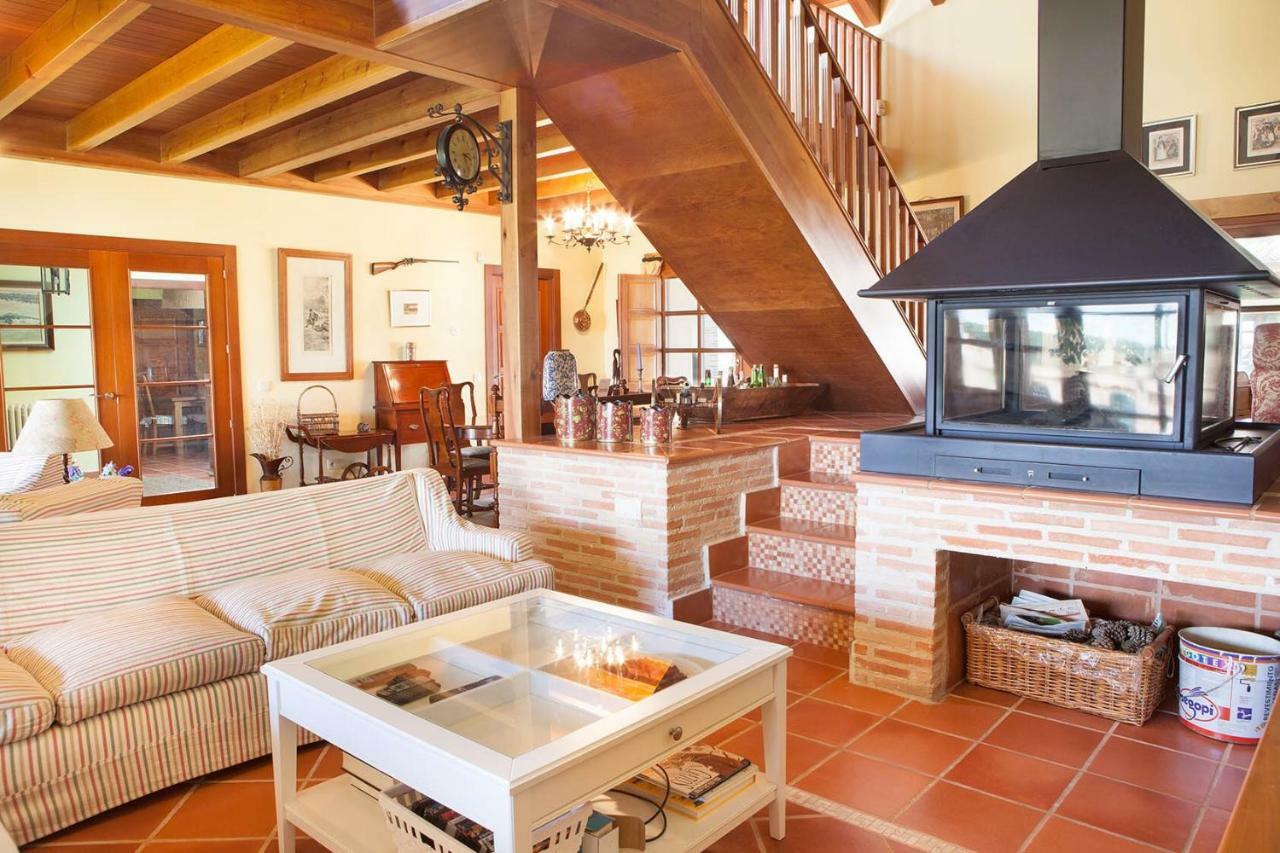 Maison d'hôtes Casa Roble à Almenara de Tormes Extérieur photo
