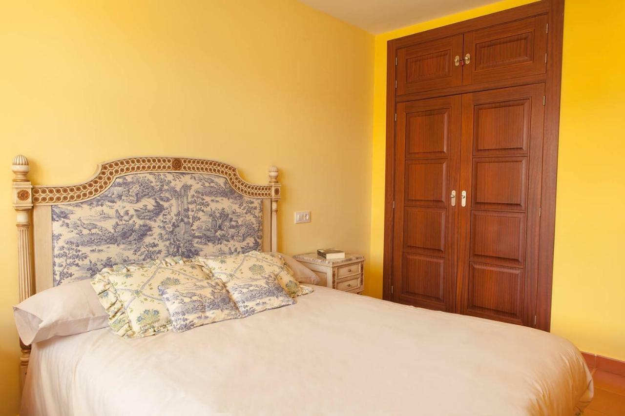 Maison d'hôtes Casa Roble à Almenara de Tormes Extérieur photo