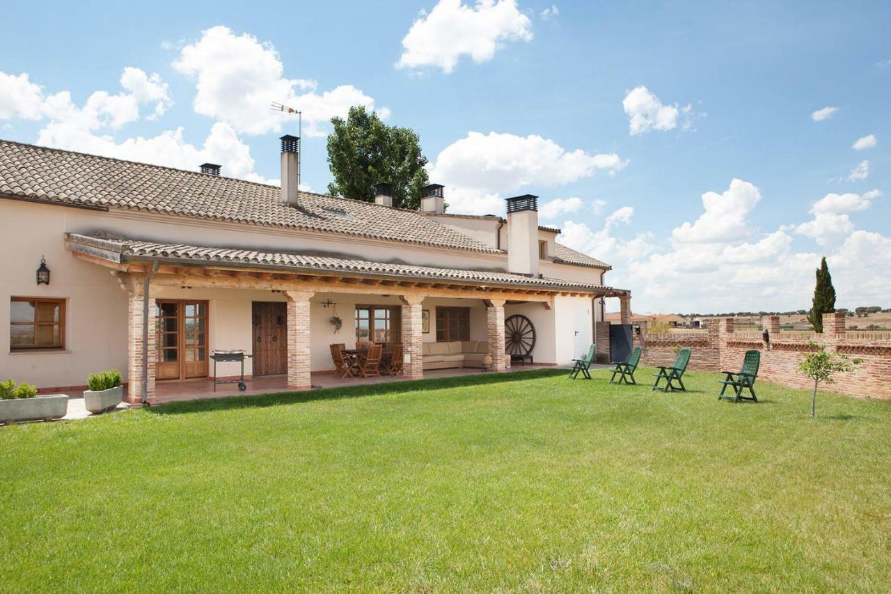 Maison d'hôtes Casa Roble à Almenara de Tormes Extérieur photo